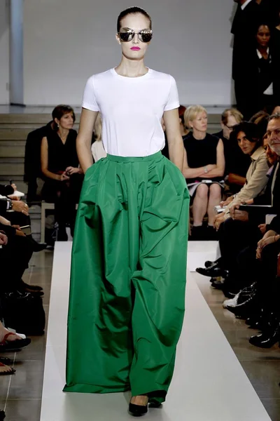 Look 4